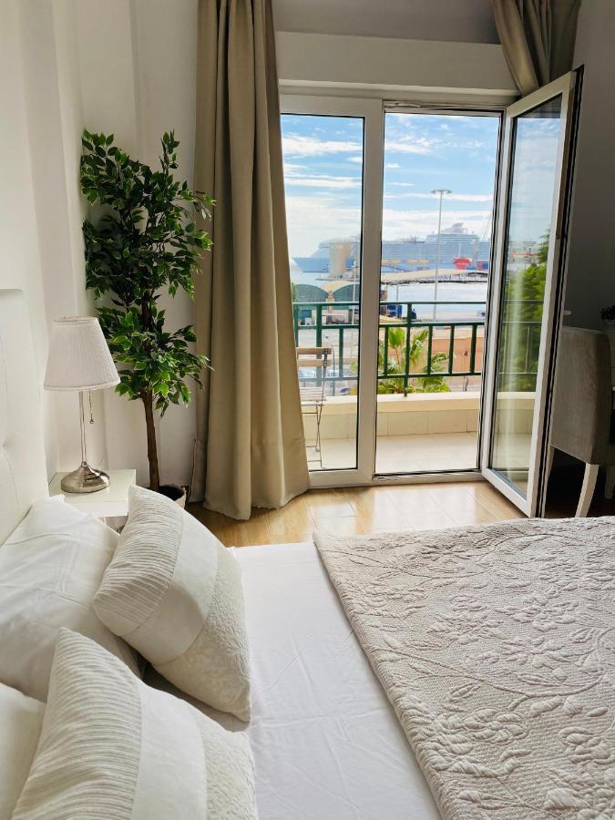 Solymar Beach Premium Малага Екстериор снимка